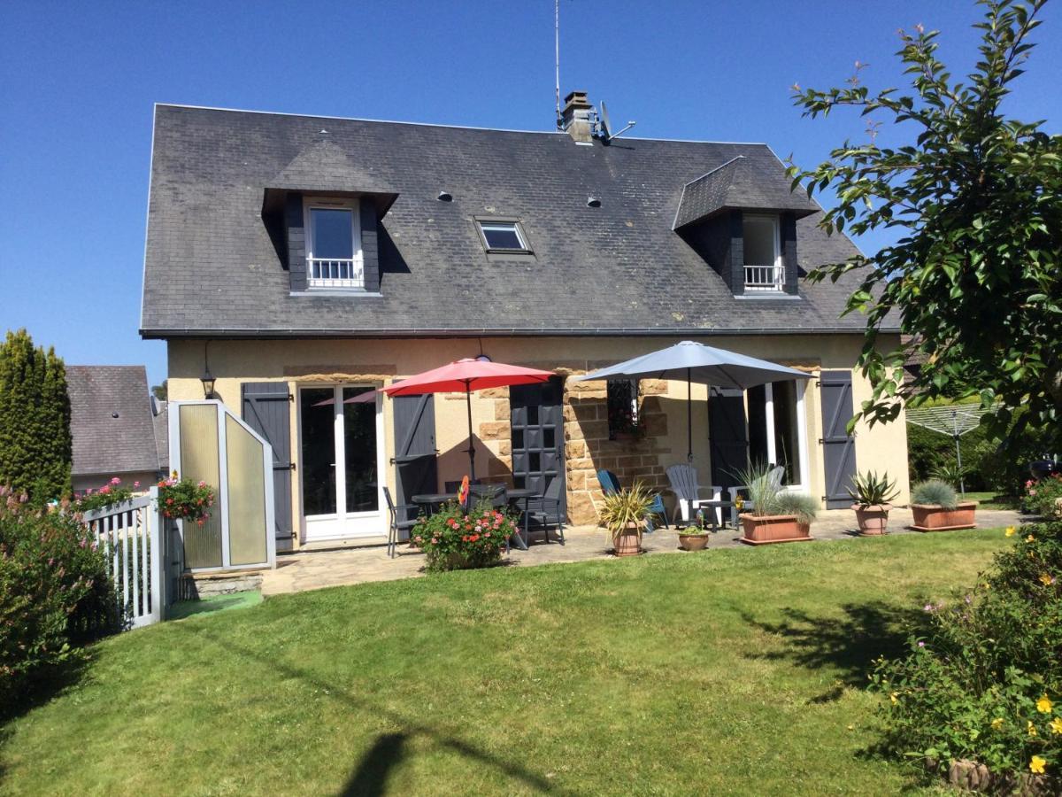 Coup De Coeur Assure ! Calm Comme A La Maison ! Maison Spacieuse Avec Grande Terrasse Pour 2 A 5 Personnes Proximite Granville Et Mer Avec Wifi Et Parking Gratuits Exteriér fotografie