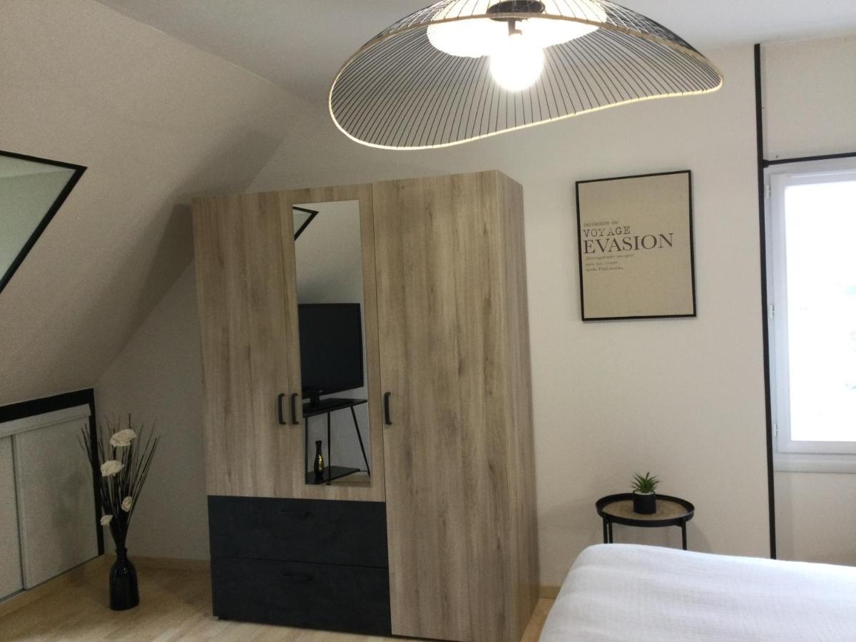 Coup De Coeur Assure ! Calm Comme A La Maison ! Maison Spacieuse Avec Grande Terrasse Pour 2 A 5 Personnes Proximite Granville Et Mer Avec Wifi Et Parking Gratuits Exteriér fotografie