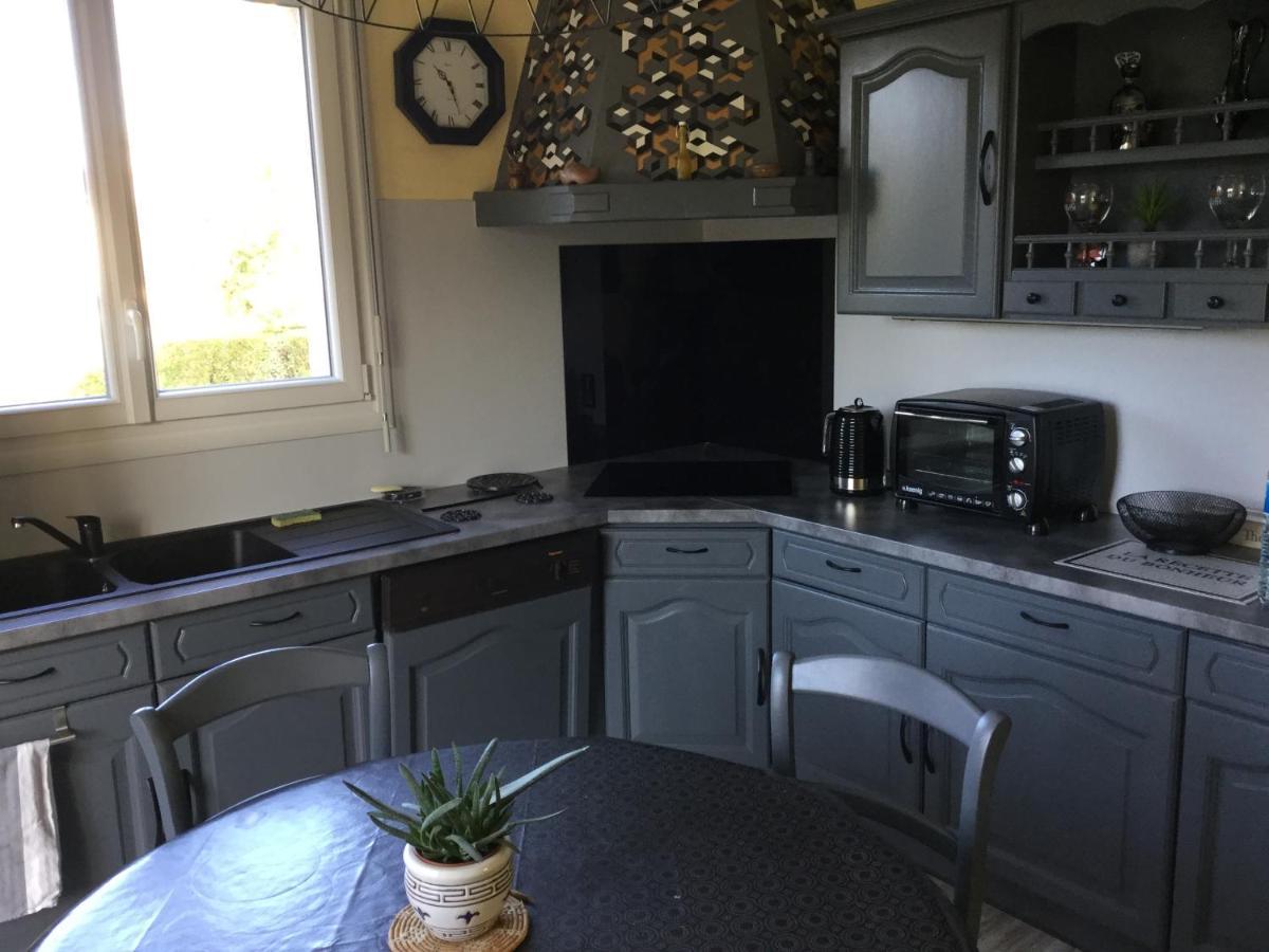 Coup De Coeur Assure ! Calm Comme A La Maison ! Maison Spacieuse Avec Grande Terrasse Pour 2 A 5 Personnes Proximite Granville Et Mer Avec Wifi Et Parking Gratuits Exteriér fotografie