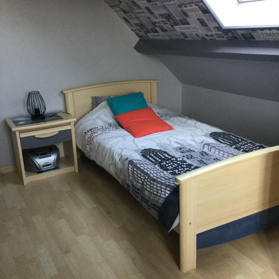 Coup De Coeur Assure ! Calm Comme A La Maison ! Maison Spacieuse Avec Grande Terrasse Pour 2 A 5 Personnes Proximite Granville Et Mer Avec Wifi Et Parking Gratuits Exteriér fotografie